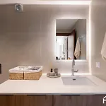 Agora